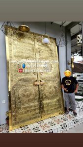 Pintu Masjid Kuningan