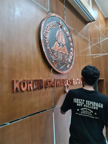Kerajinan Tembaga Custom