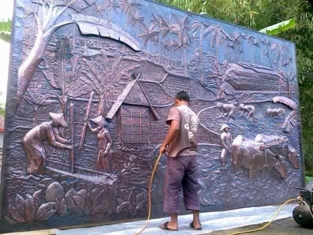 Relief Tembaga